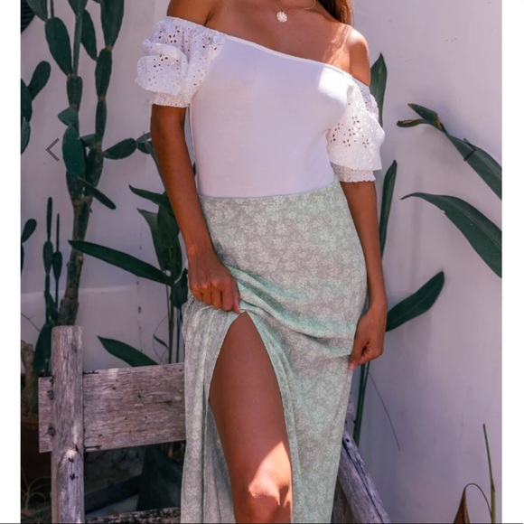 MINKPINK Sunmer Lovin’ Midi Skirt